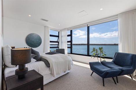 Photo of property in 17 Lansdowne Street, Bayswater, Auckland, 0622