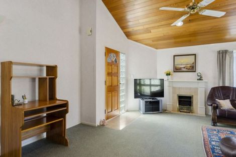 Photo of property in 3/53 Anzac Road, Browns Bay, Auckland, 0630