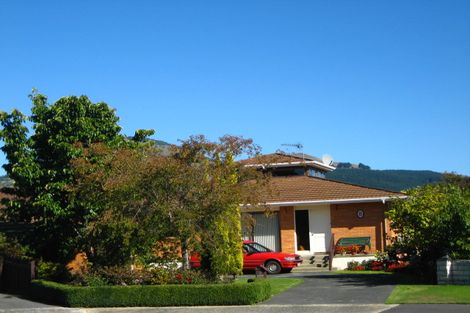 Photo of property in 8 Kent Place, Mosgiel, 9024