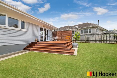 Photo of property in 37 Hooper Avenue, Pukekohe, 2120