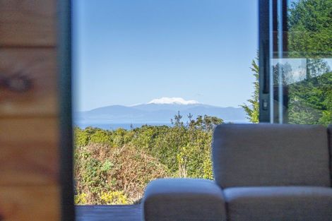 Photo of property in 18 Whakaroa Road, Kinloch, Taupo, 3385