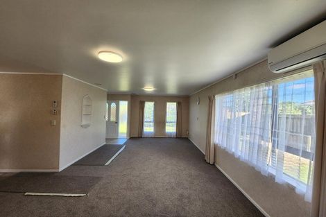 Photo of property in 13a Cameron Street, Papakura, 2110