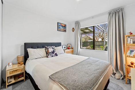 Photo of property in 2/2 Crosby Road, West Harbour, Auckland, 0618