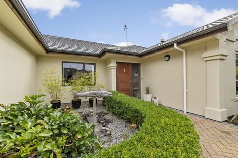 Photo of property in 4 Gybe Place, Whitby, Porirua, 5024