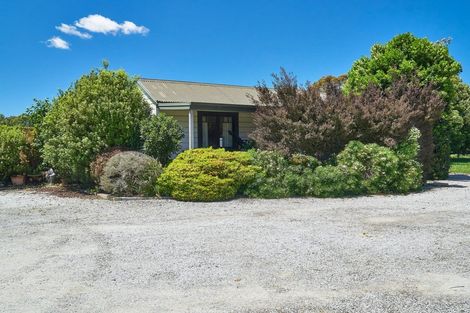 Photo of property in 663b Nelson Road, Makauri, Gisborne, 4071