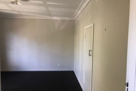 Photo of property in 162 Hutchinson Avenue, New Lynn, Auckland, 0600