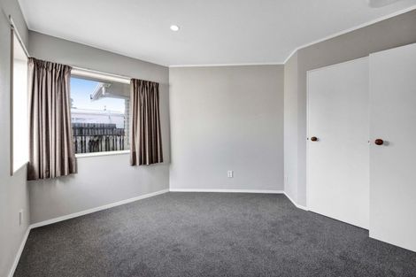 Photo of property in 2/59 Wallath Road, Westown, New Plymouth, 4310