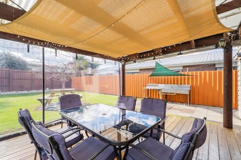 Photo of property in 25 Whitby Avenue, Whitianga, 3510