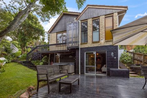 Photo of property in 2/36 Greendale Spur, Glenfield, Auckland, 0629