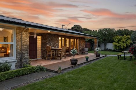 Photo of property in 194 Racecourse Road, Sockburn, Christchurch, 8042