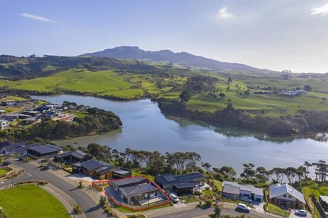 Photo of property in 4 Omahina Street, Raglan, 3225