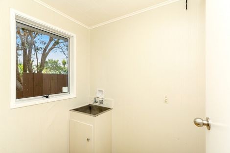 Photo of property in 13 Parris Street, Moturoa, New Plymouth, 4310