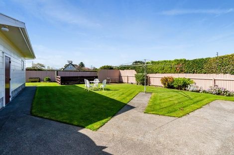 Photo of property in 25 Mcguire Street, Hawera, 4610