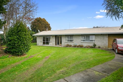 Photo of property in 3 Dickens Place, Leamington, Cambridge, 3432