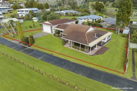 Photo of property in 126 Patiki Place, Whangamata, 3620
