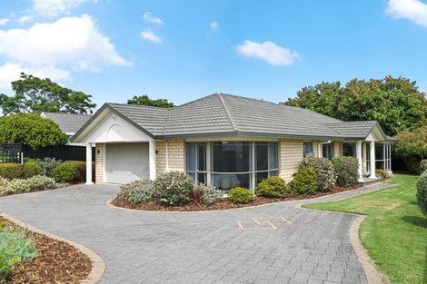 Photo of property in 12 Ryegrass Dell, Welcome Bay, Tauranga, 3112