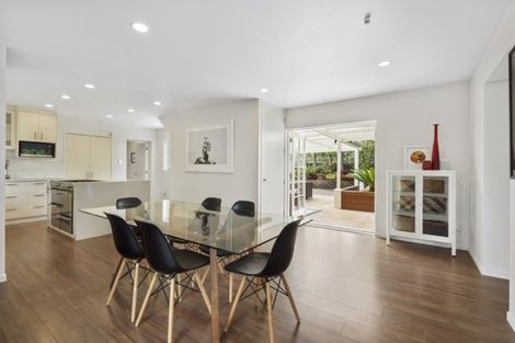 Photo of property in 53 Nui Mana Place, Te Atatu South, Auckland, 0610