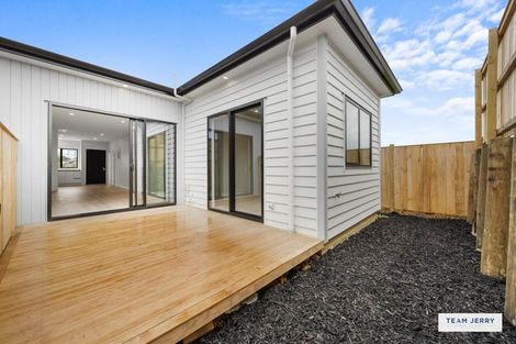Photo of property in 6 Wild Flower Way, Karaka, Papakura, 2113