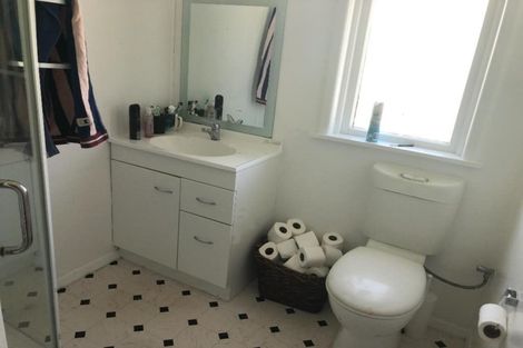 Photo of property in 27 Luxford Street, Berhampore, Wellington, 6023