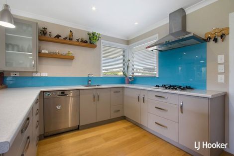 Photo of property in 17 Browns Drive, Waihi Beach, 3611