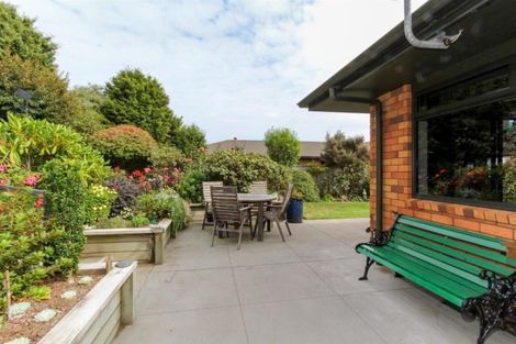 Photo of property in 12 Manuka Place, Whalers Gate, New Plymouth, 4310