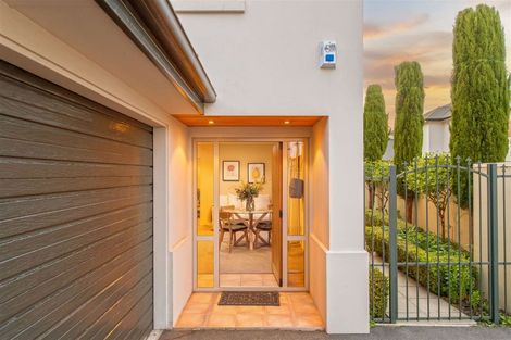 Photo of property in 21b Springfield Road, St Albans, Christchurch, 8014