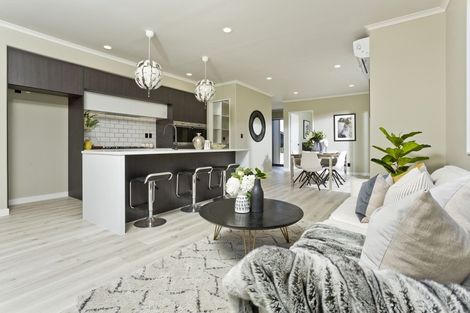 Photo of property in 41 Vinistra Road, Kumeu, 0810