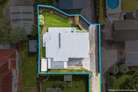Photo of property in 37a Border Road, Henderson, Auckland, 0612