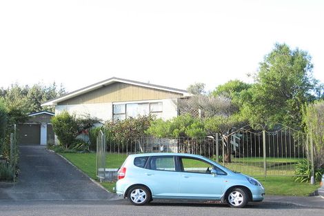 Photo of property in 27 Brandon Street, Otaki, 5512