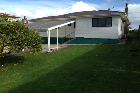 Photo of property in 30 Friedlanders Road, Manurewa, Auckland, 2102