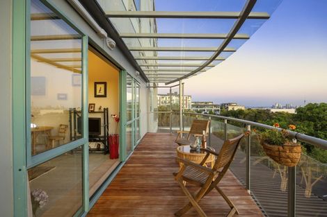 Photo of property in Mokoia Ridge, 1g/68 Mokoia Road, Birkenhead, Auckland, 0626