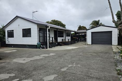 Photo of property in 16a Paerata Road, Pukekohe, 2120