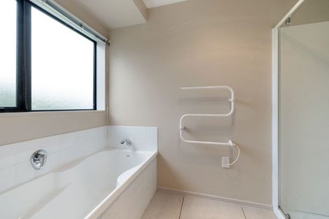 Photo of property in 6 Mangauika Road, Pirongia, Te Awamutu, 3876