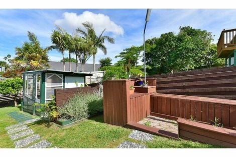 Photo of property in 15b Gilshennan Valley, Red Beach, 0932