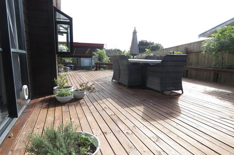 Photo of property in 1a Saltaire Street, Avondale, Auckland, 1026