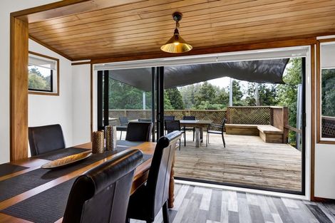 Photo of property in 13 Awai Road, Tarurutangi, New Plymouth, 4372