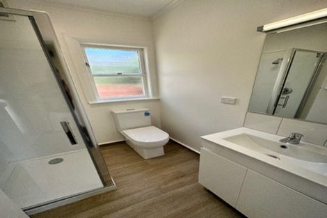 Photo of property in 327 Adelaide Road, Newtown, Wellington, 6021