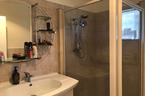 Photo of property in 1/100 Lynn Road, Bayview, Auckland, 0629