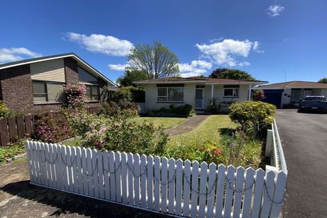 Photo of property in 1/10 Nursery Place, Westown, New Plymouth, 4310