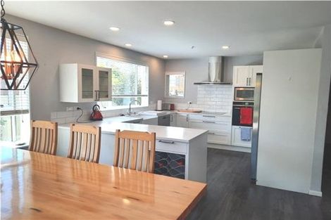 Photo of property in 38 Normans Road, Strowan, Christchurch, 8052