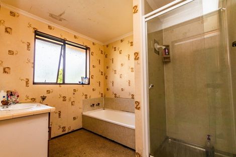 Photo of property in 105 Great North Road, Winton, 9720