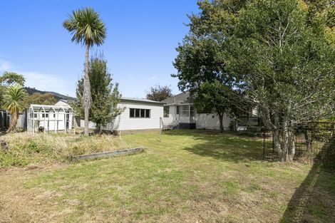 Photo of property in 55 Main Road, Wainuiomata, Lower Hutt, 5014
