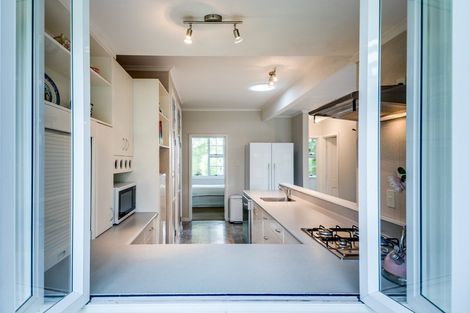 Photo of property in 25 Waterhouse Street, Taradale, Napier, 4112