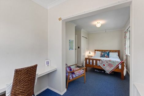 Photo of property in 48 Tiromoana Road, Raumati South, Paraparaumu, 5032