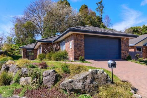 Photo of property in 56a Aquarius Drive, Kawaha Point, Rotorua, 3010