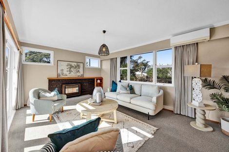 Photo of property in 211 Frankley Road, Frankleigh Park, New Plymouth, 4310