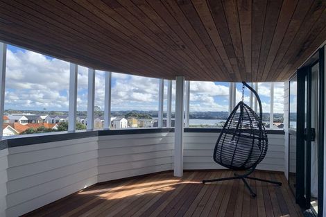 Photo of property in 6/2 Frances Bryers Road, Hobsonville, Auckland, 0616