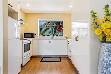 Photo of property in 1/5 Craven Street, Sockburn, Christchurch, 8042