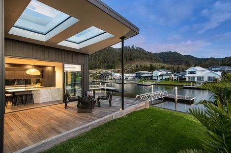 Photo of property in 110 Motu Iti, Pauanui, Hikuai, 3579