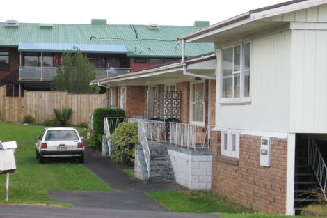 Photo of property in 1/40 Rosebank Road, Avondale, Auckland, 1026